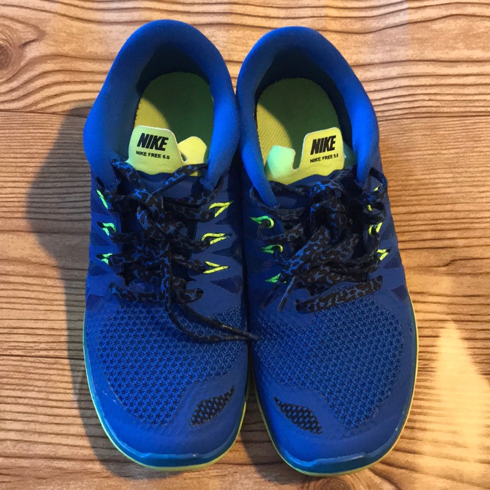 NIKE free 5.0 SHOES